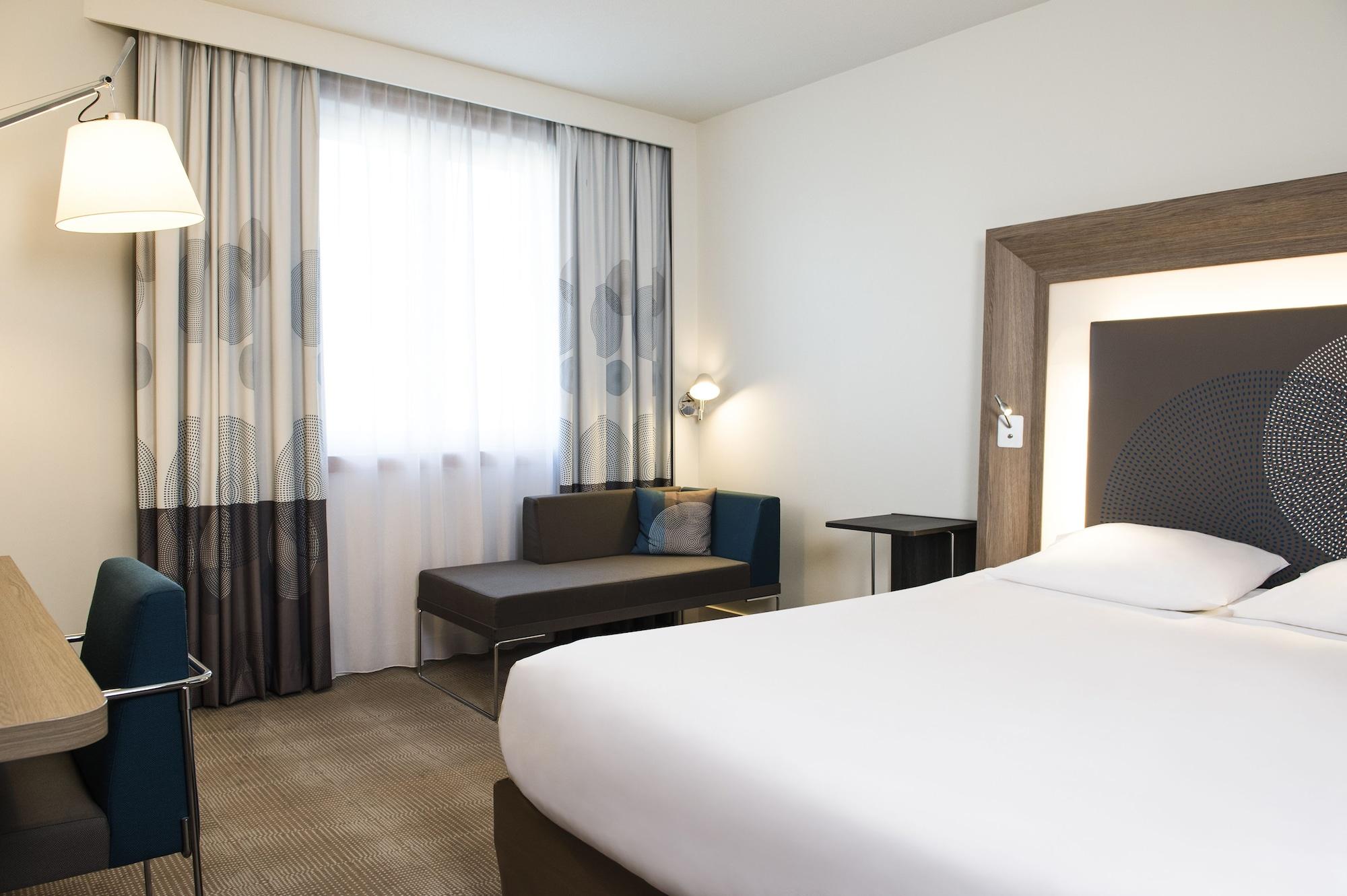 Novotel Lille Aeroport Exterior photo