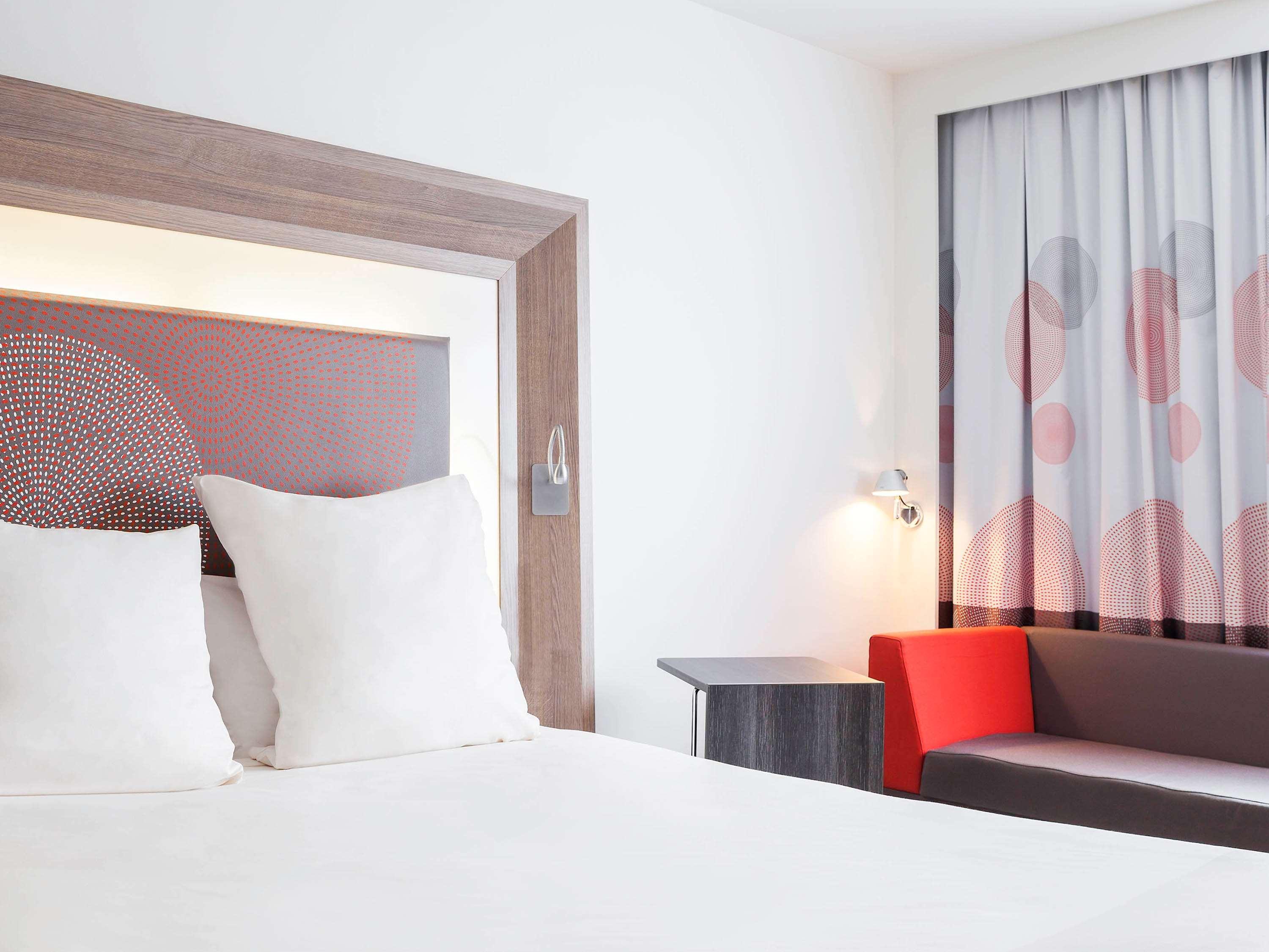 Novotel Lille Aeroport Exterior photo