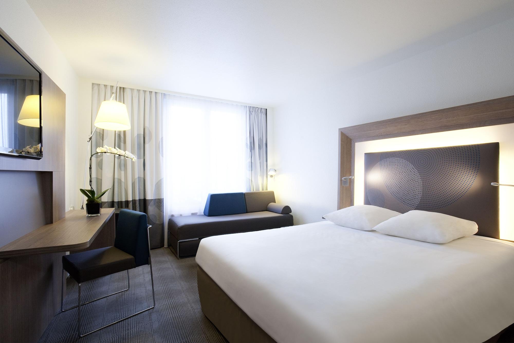 Novotel Lille Aeroport Exterior photo